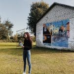 Klāra Kabrēra pie sava darba